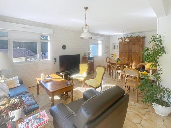 Appartement avec terrasse