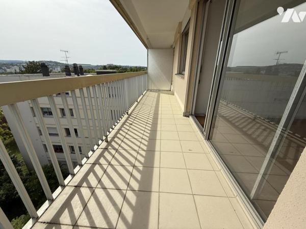 APPARTEMENT TYPE 1 Victor Hugo