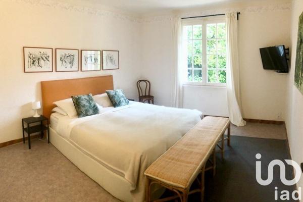 Maison 4 pièces de 98 m² à Robion (84440)