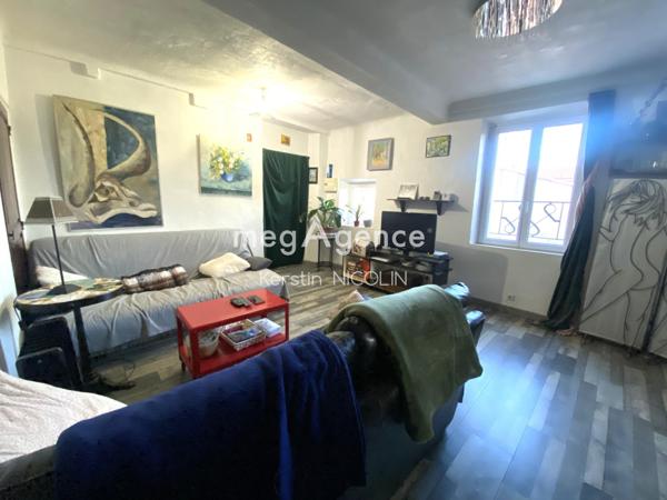 Maison à CUERS, 83390 - 7 pièces 110m²