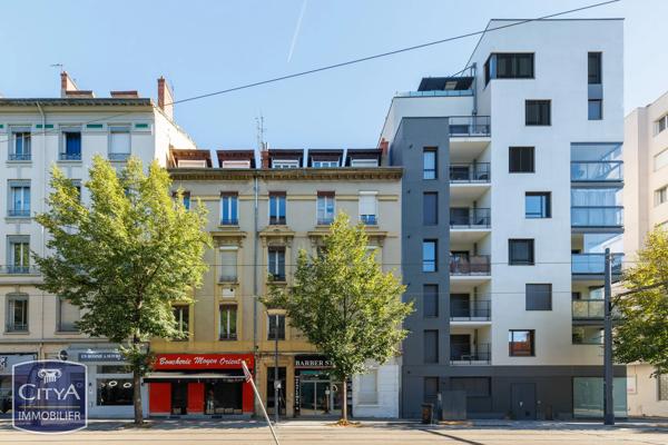 Appartement à vendre 3 pièces 72m² Lyon 8e Arrondissement (69008)