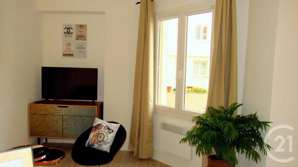 Appartement F2 à vendre  2 pièces - 32 m 2   CANNES  - 06