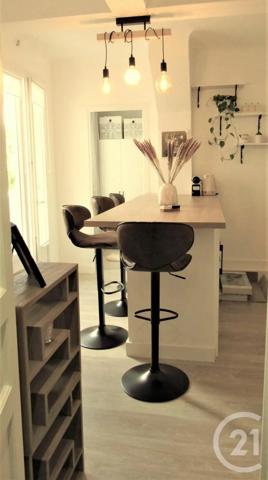 Appartement F2 à vendre  2 pièces - 32 m 2   CANNES  - 06