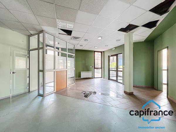 À louer : local pro 240 m² en RDC centre Bitche – divisible – accès PMR