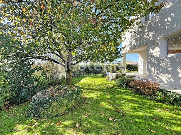 Maison spacieuse à vendre à Puilboreau - 7 chambres, 205 m²