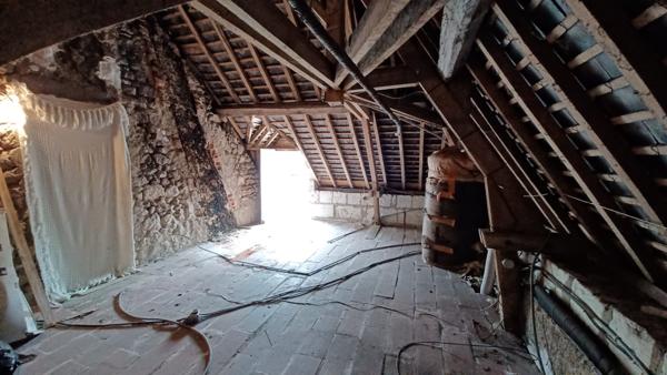 À vendre - Maison plain-pied, 7 pièces située à Montrichard Val de Cher (41400)