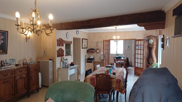 À vendre - Maison plain-pied, 7 pièces située à Montrichard Val de Cher (41400)