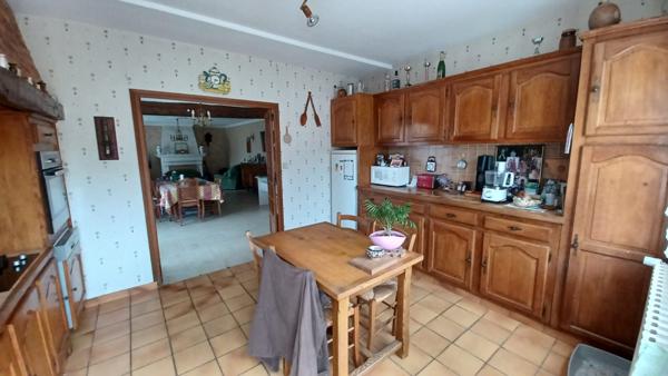 À vendre - Maison plain-pied, 7 pièces située à Montrichard Val de Cher (41400)