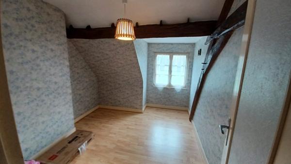 À vendre - Maison plain-pied, 7 pièces située à Montrichard Val de Cher (41400)