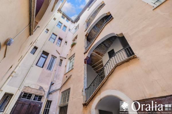 Appartement · Vente Lyon (69002) 2 pièces · 66m²
