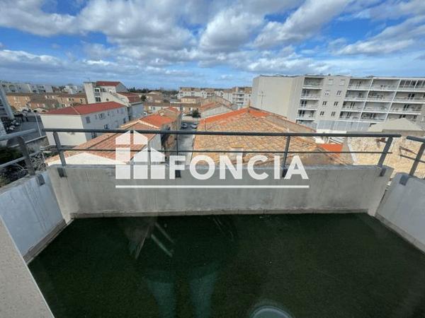 Location Appartement 2 pièces 37.4 m² - 8 BIS RUE DE LA MAYRALE Narbonne 11100