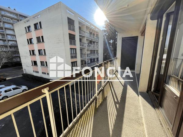 Location Appartement 3 pièces 78.32 m² - L'ERMITAGE Saint Martin D'heres 38400