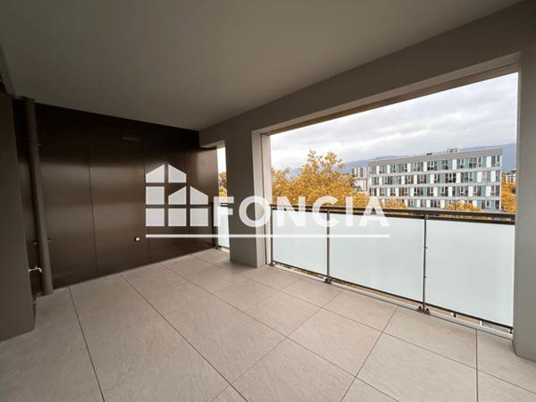 Location Appartement 3 pièces 69.49 m² - 11 RUE COLOMBINE Grenoble 38100