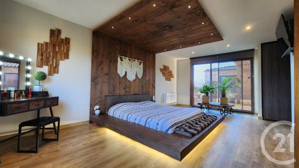 Maison à vendre  8 pièces - 211 m2 MEYRALS - 24