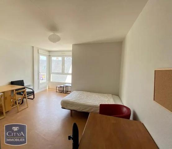 Appartement à louer 1 pièce 35m² Tours (37000)
