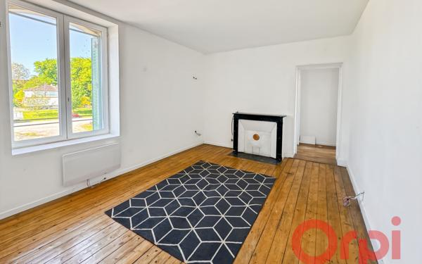 Maison à vendre    6 pièces •  Vallenay