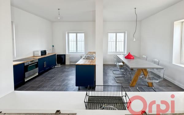 Maison à vendre    6 pièces •  Vallenay