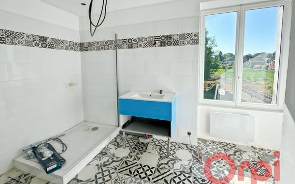 Maison à vendre    6 pièces •  Vallenay