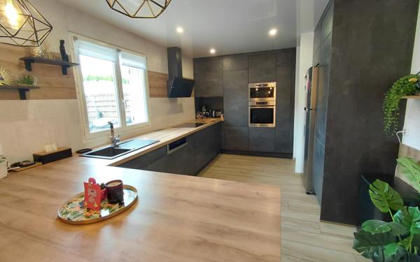 Maison à vendre    6 pièces • 106 m2 Nemours