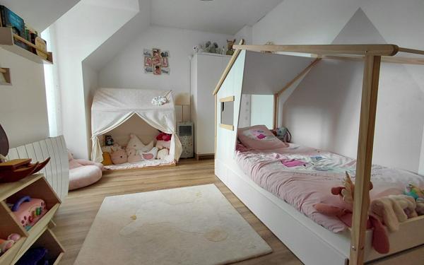 Maison à vendre    6 pièces • 106 m2 Nemours