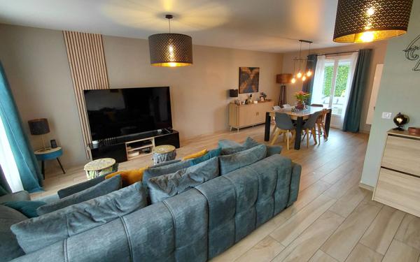 Maison à vendre    6 pièces • 106 m2 Nemours