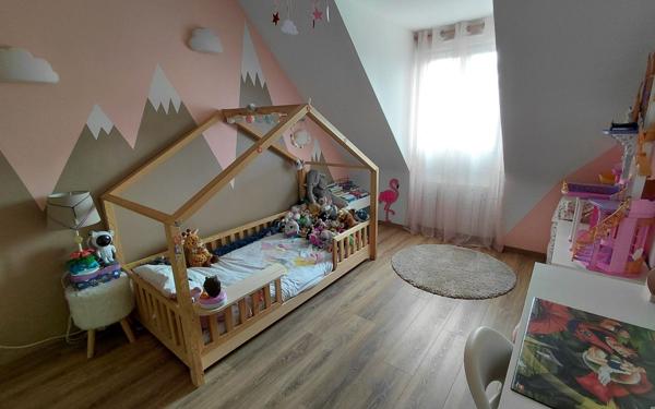 Maison à vendre    6 pièces • 106 m2 Nemours