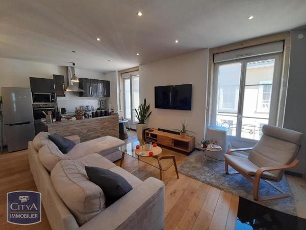 Appartement à louer 2 pièces 58.39m² Villefranche-sur-Saône (69400)