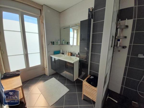 Appartement à louer 2 pièces 58.39m² Villefranche-sur-Saône (69400)