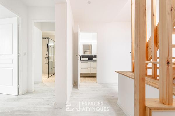 Maison de village et sa terrasse sur le toit