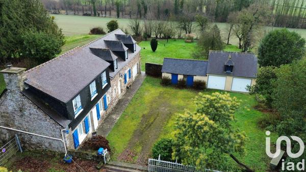 Longère 5 pièces de 110 m² à JUGON-LES-LACS (22270)