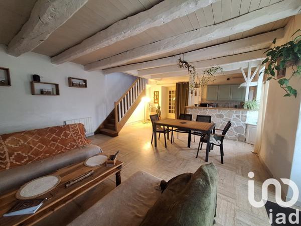 Longère 5 pièces de 110 m² à JUGON-LES-LACS (22270)