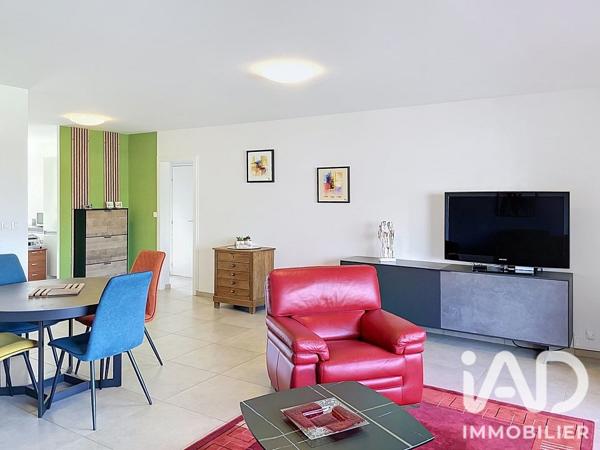 Appartement à vendre 4 pièces 77 m² Hyères