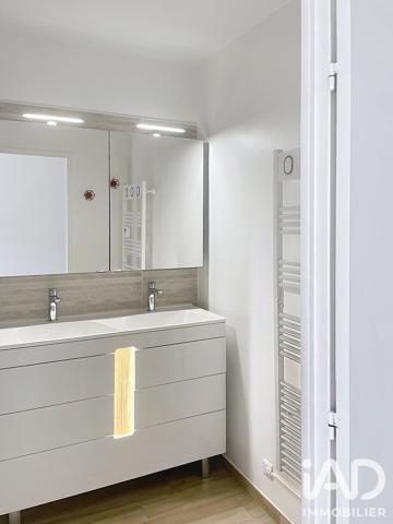 Appartement à vendre 4 pièces 77 m² Hyères