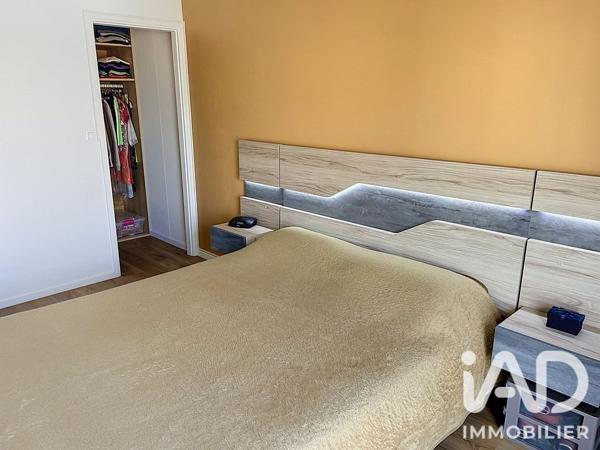 Appartement à vendre 4 pièces 77 m² Hyères