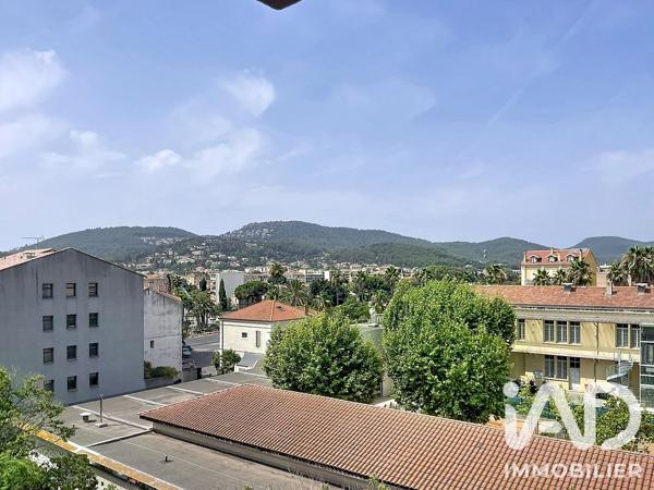 Appartement à vendre 4 pièces 77 m² Hyères