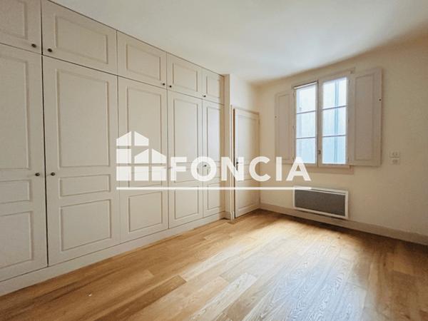 Location Appartement 3 pièces 73.6 m² - Toulon 83000