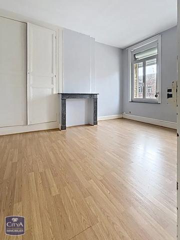 Immeuble à vendre 200m² Cambrai (59400)