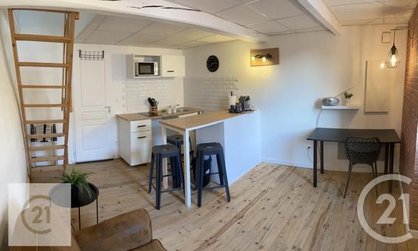 Immeuble à vendre  352 m 2   LAVELANET  - 09
