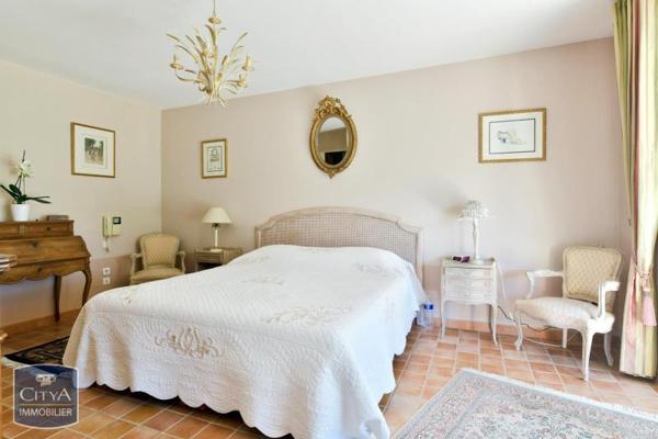 Maison à vendre 8 pièces 240m²