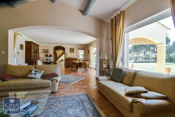 Maison à vendre 8 pièces 240m²