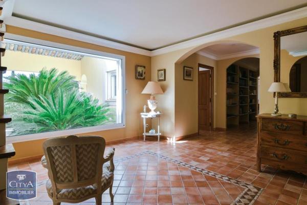 Maison à vendre 8 pièces 240m²