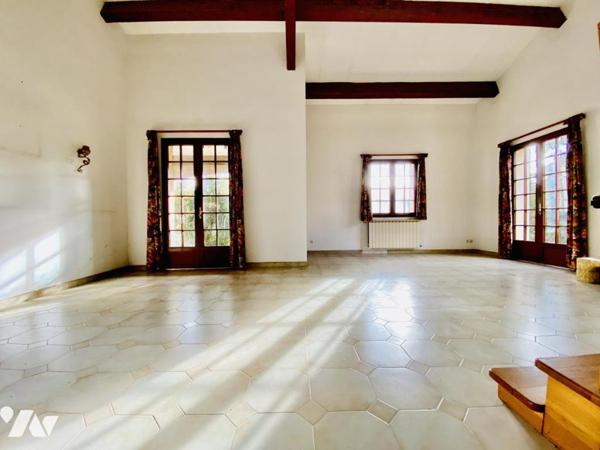 Maison T4 au calme en impasse avec grand garage et 344m² de terrain