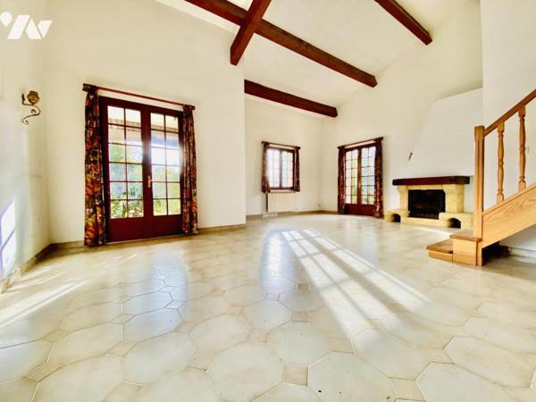 Maison T4 au calme en impasse avec grand garage et 344m² de terrain