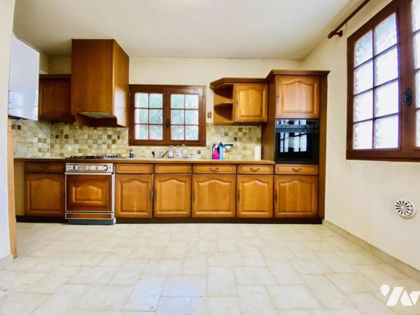Maison T4 au calme en impasse avec grand garage et 344m² de terrain