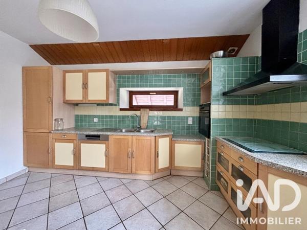 Maison à vendre 10 pièces 222,5 m² Belleydoux