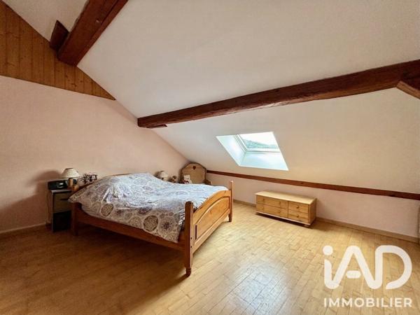 Maison à vendre 10 pièces 222,5 m² Belleydoux