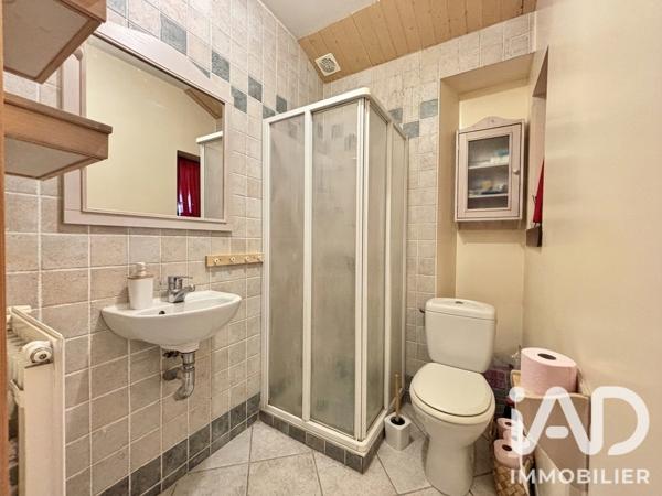 Maison à vendre 10 pièces 222,5 m² Belleydoux