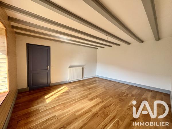 Maison à vendre 10 pièces 222,5 m² Belleydoux