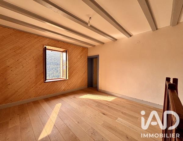 Maison à vendre 10 pièces 222,5 m² Belleydoux