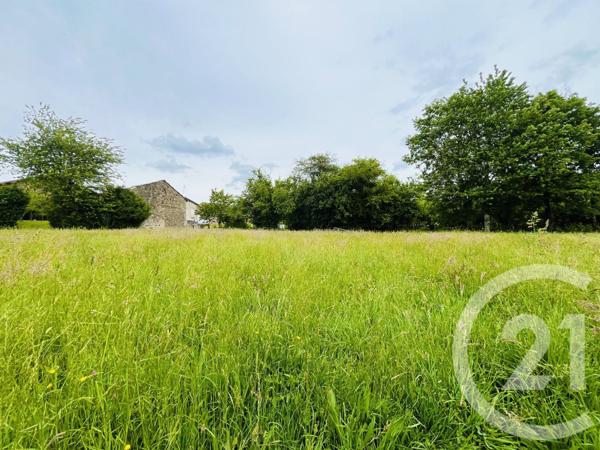 Maison à vendre  1 pièce - 108,30 m2 DROUX - 87